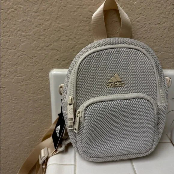Adidas Alumina cream Mini Backpack or crossbody - Picture 5 of 10